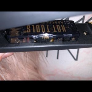 Hot tools professional flat iron